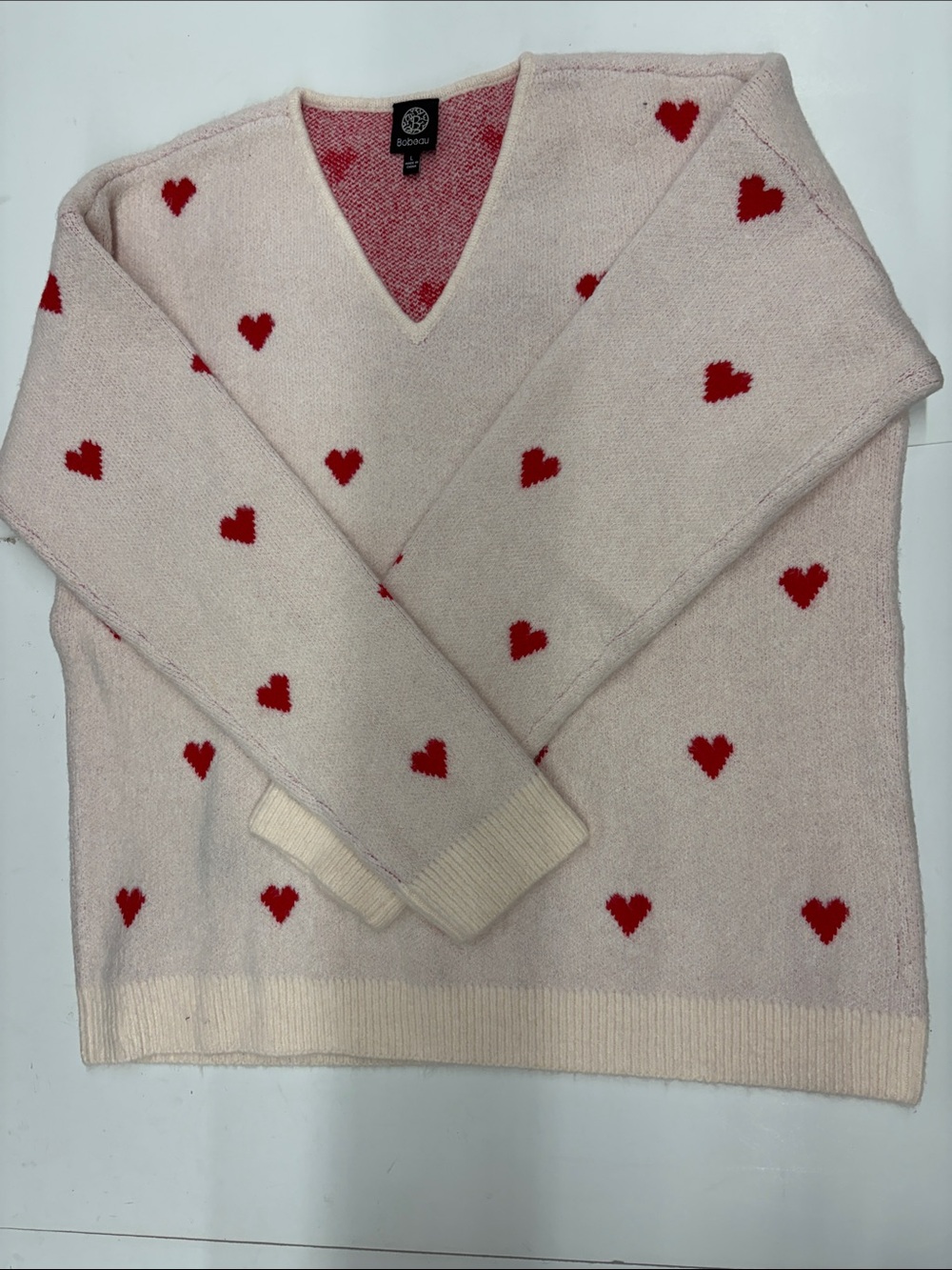 Bobeau Women’s V Neck Mini Hearts Jacquard Pullover Sweater in Size Large